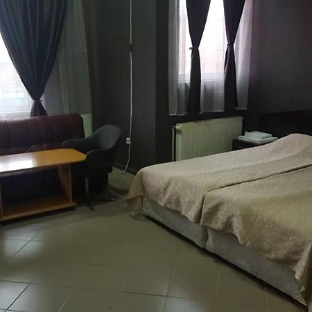 Guest House Chinar 08 Κίρκοβο Εξωτερικό φωτογραφία
